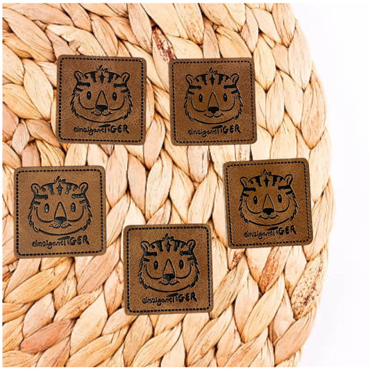1 Kunstleder Label - EinzigarTiger - Braun - zum aufnähen - 4cm Quadrat